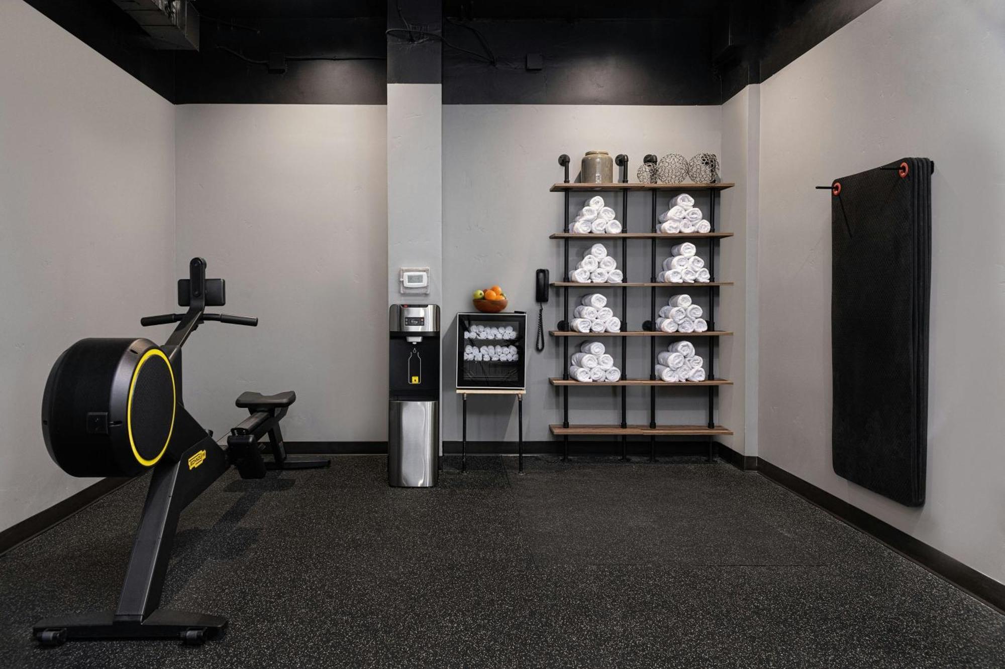Courtyard By Marriott Reno