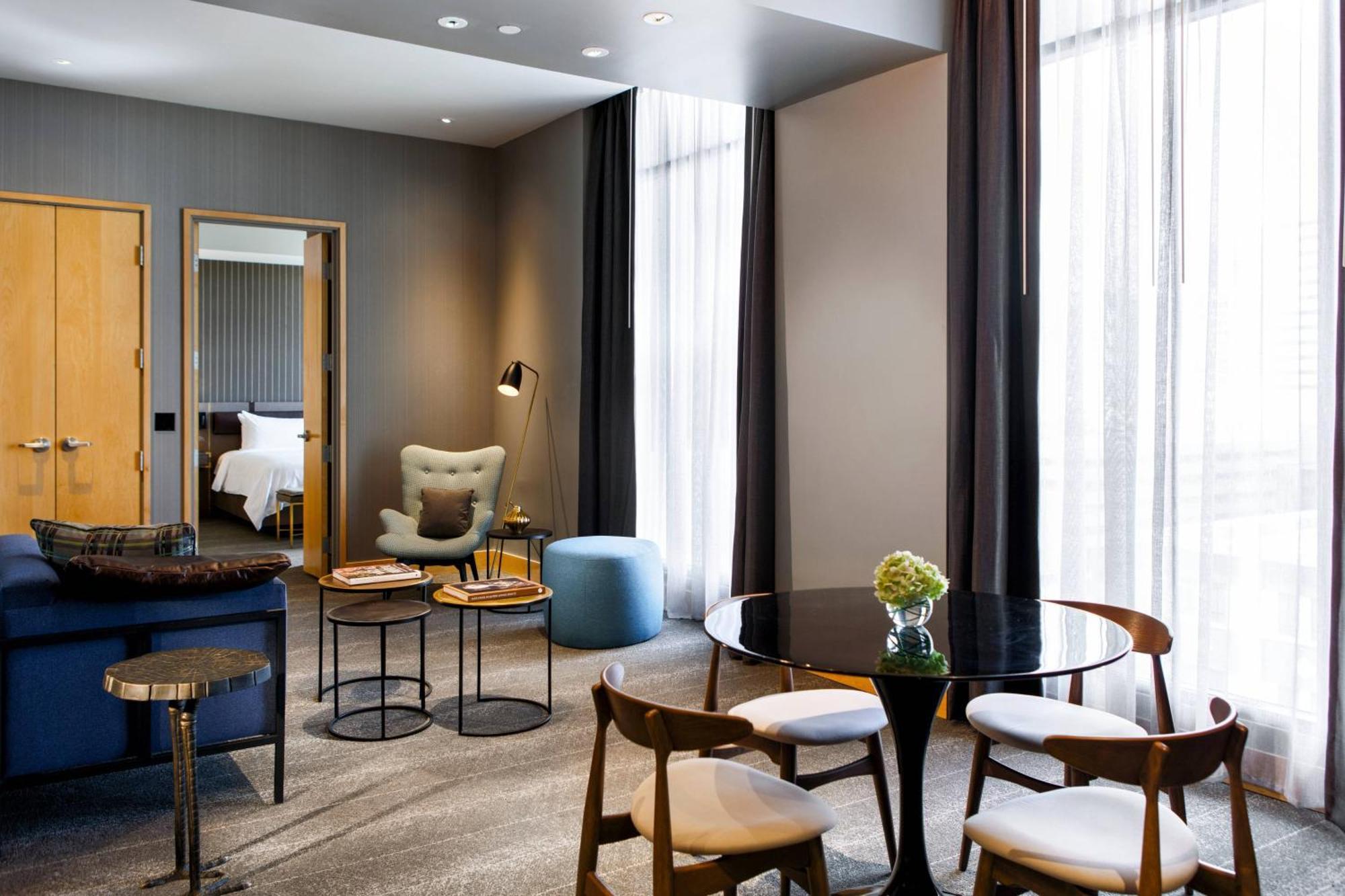 Renaissance Downtown & 4* Reno