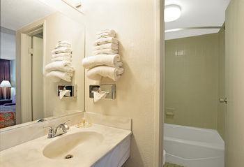 Hotel Americas Best Value 2*