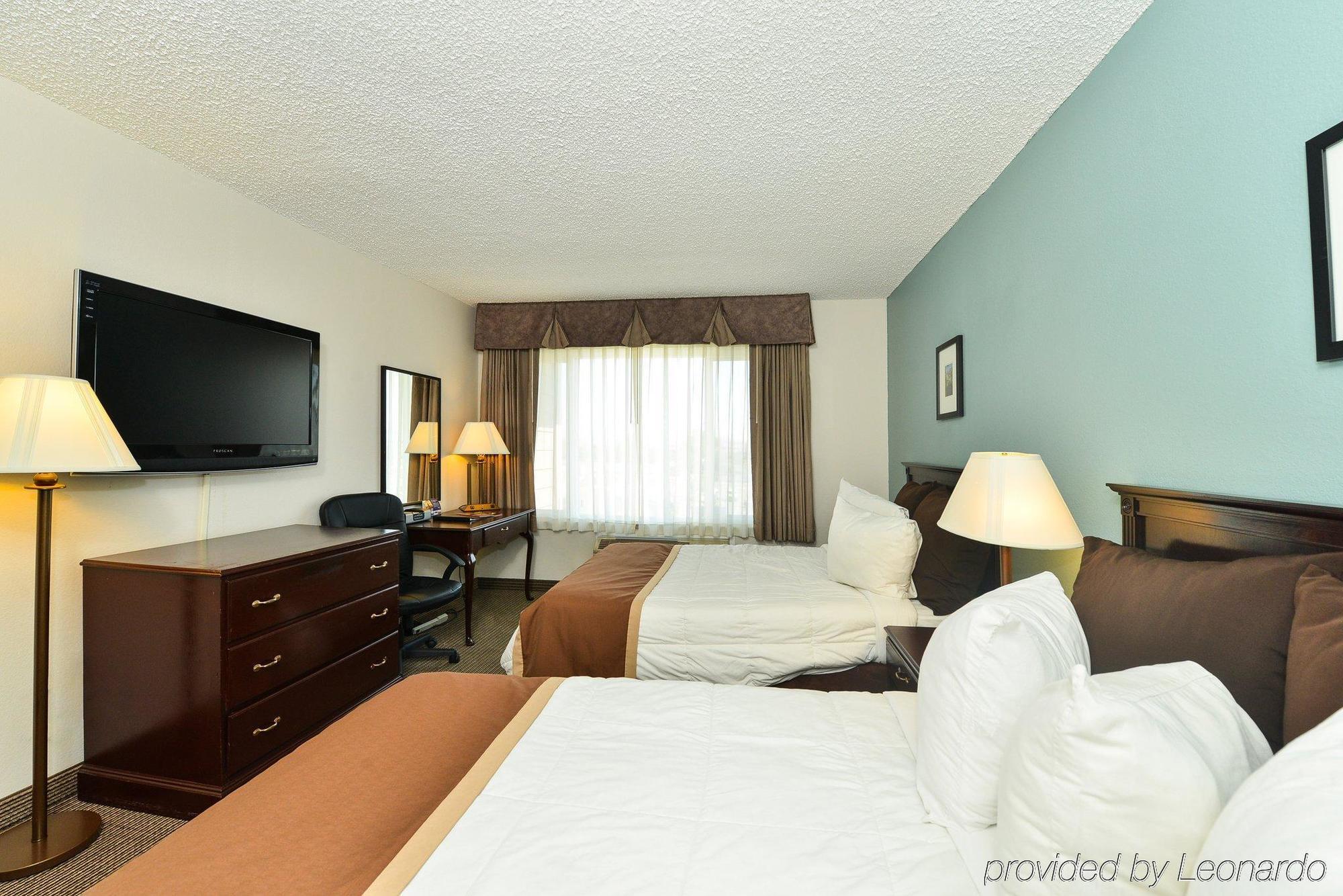 Quality & Airport Hotel