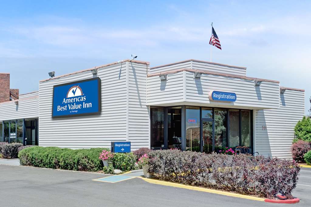 Hotel Americas Best Value Inn 2*