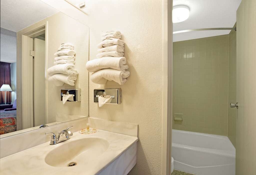 Hotel Americas Best Value Inn 2*