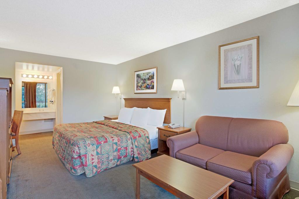 Americas Best Value Hotel