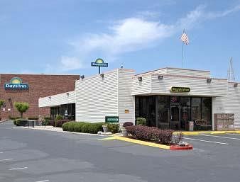 Americas Best Value Inn Hotel 2*